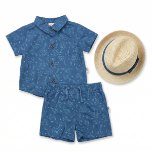 Ensemble 3 Pièces Estival pour Enfants : Chemise, Short et Chapeau de Paille